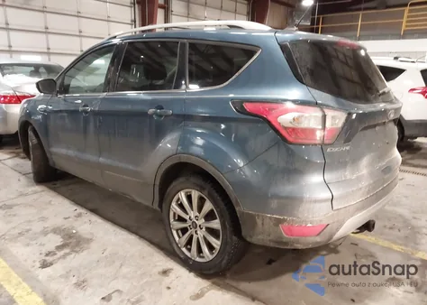 2018 Ford Escape Titanium из США, поврежденный, VIN 1FMCU9J98JUC75477
